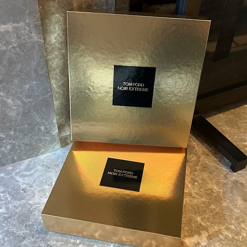 Tom Ford Noir Extreme Eau De Parfum Set